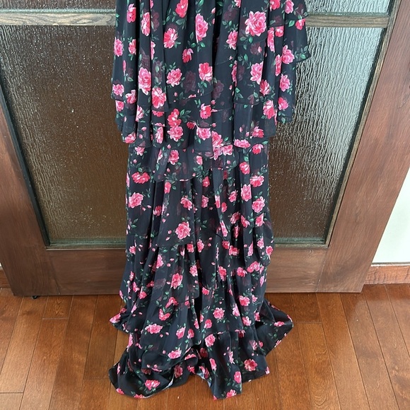 Floral One-Shoulder Evening Dress size 8. - Picture 9 of 11